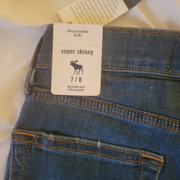 NWT Boys A&F abercrombie kids super skinny jeans size 7/8 - Picture 3 of 6